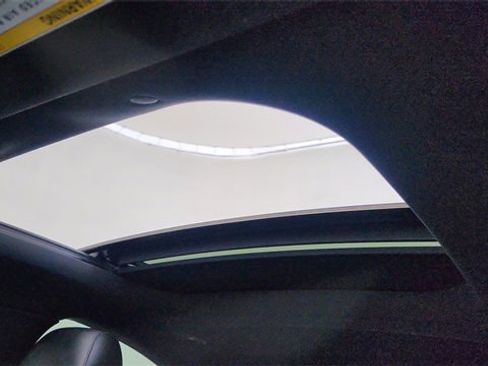 Used 2021 Mercedes-Benz CLA 250 image 59