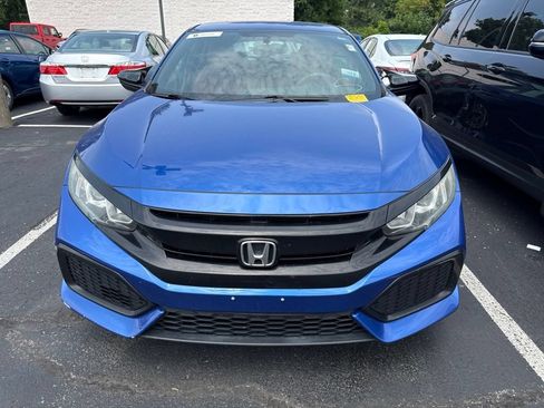 Used 2018 Honda Civic LX image 2