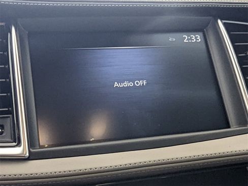 New 2025 INFINITI QX50 Luxe w/ Accent Package image 13