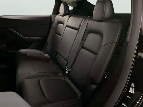 Used 2023 Tesla Model Y Performance image 62