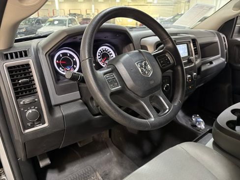 Used 2017 RAM 2500 Tradesman w/ Chrome Appearance Group AWD/4WD image 9