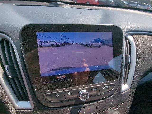 Used 2024 Chevrolet Malibu LT FWD image 20