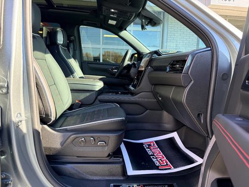Used 2025 GMC Yukon AT4 Ultimate w/ LPO, Floor Liner Package image 46