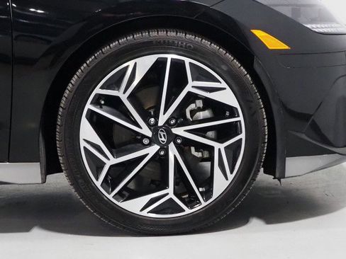 Used 2023 Hyundai Ioniq 6 SEL image 43