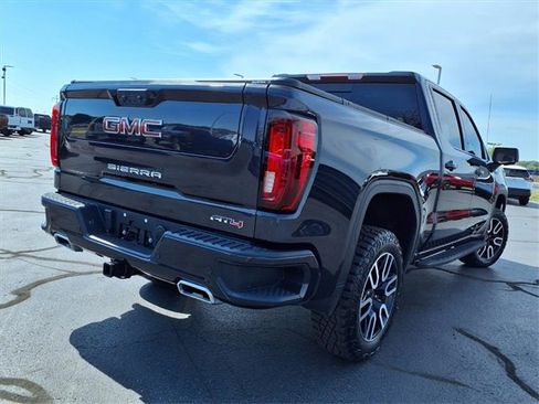 Used 2024 GMC Sierra 1500 AT4 w/ AT4 Premium Package image 39