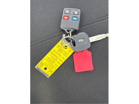 Used 2002 Ford Thunderbird image 45