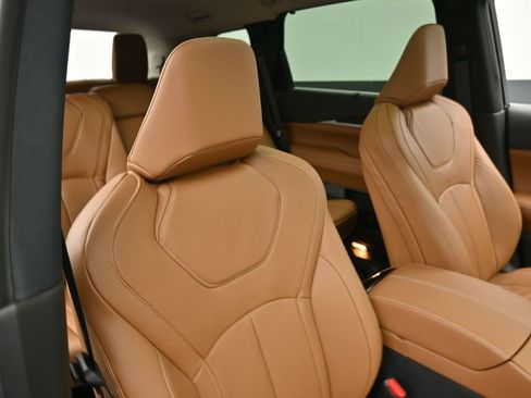 Certified 2025 INFINITI QX60 Sensory w/ Vision Package image 32