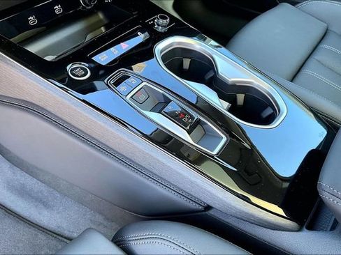 New 2026 Audi A6 Premium Plus AWD/4WD image 14