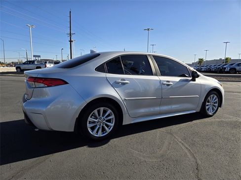 Certified 2024 Toyota Corolla LE image 4