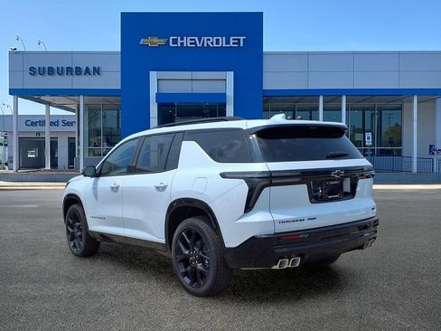 Used 2026 Chevrolet Traverse RS w/ LPO, Floor Liner Package AWD/4WD image 8