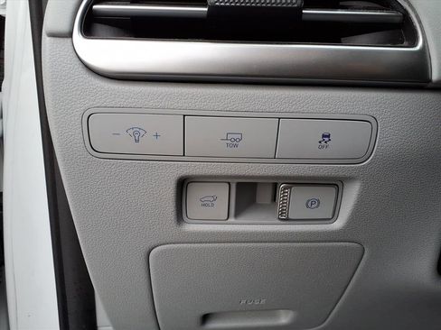 Used 2024 Hyundai Palisade SEL w/ Premium Package image 25