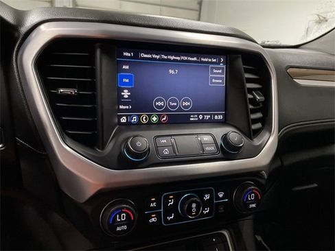 Certified 2023 GMC Acadia SLE w/ Driver Convenience Package image 24