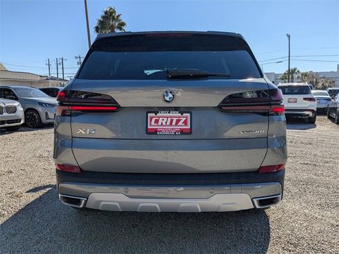 New 2026 BMW X5 xDrive40i w/ Climate Comfort Package image 6