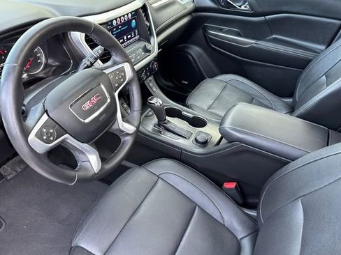 Used 2018 GMC Acadia SLT image 10