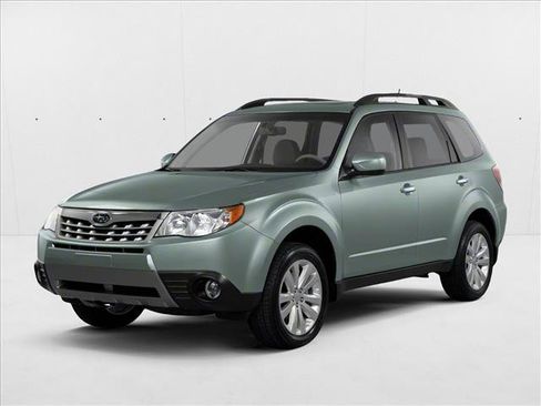 Used 2010 Subaru Forester 2.5X Premium AWD/4WD image 1