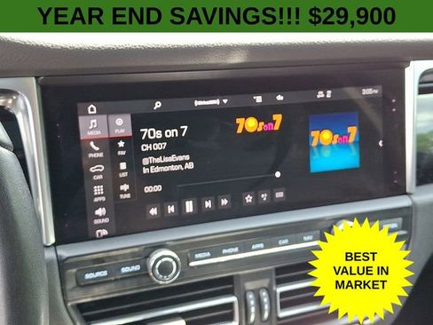 Used 2021 Porsche Macan image 22