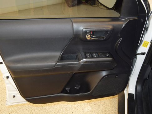 Used 2021 Toyota Tacoma TRD Pro image 13