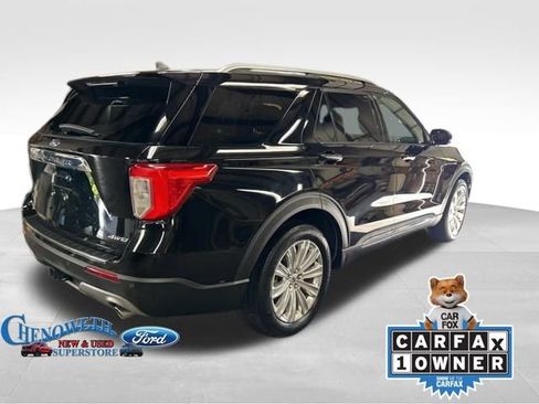 Used 2022 Ford Explorer Limited w/ Equipment Group 301A image 7
