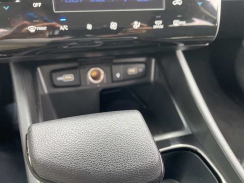 Certified 2024 Hyundai Tucson SEL AWD/4WD image 26