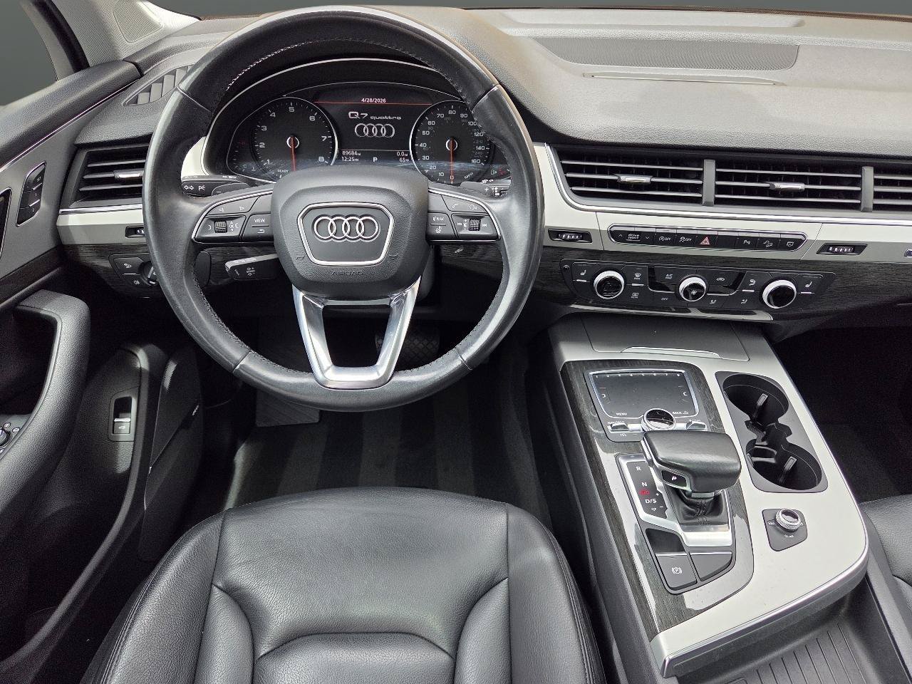 Used 2018 Audi Q7 2.0T Premium Plus w/ Premium Plus Package AWD/4WD image 19