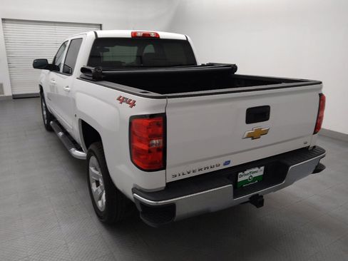Used 2018 Chevrolet Silverado 1500 LT w/ LT Eassist Package AWD/4WD image 5