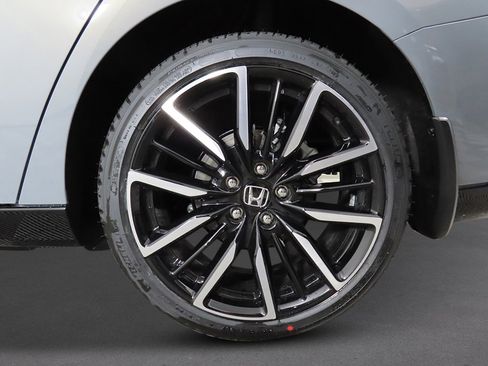 New 2026 Honda Accord Touring image 9