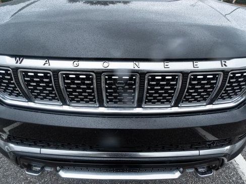 Used 2022 Jeep Grand Wagoneer Series III w/ Rear Seat Video Group 1 image 49