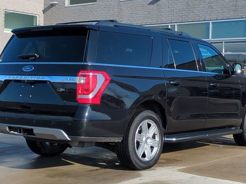 Used 2021 Ford Expedition Max XLT image 7