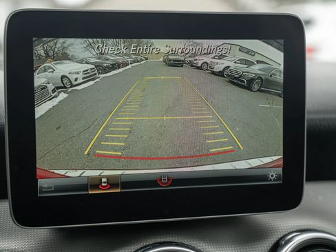 Used 2019 Mercedes-Benz GLA 250 4MATIC image 24