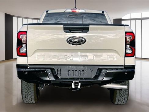 Used 2025 Ford Ranger Lariat w/ Black Appearance Package image 5