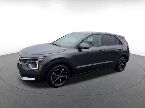 Used 2026 Kia Niro LX FWD image 8