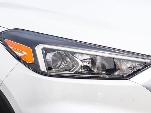 Used 2021 Hyundai Tucson Value image 4