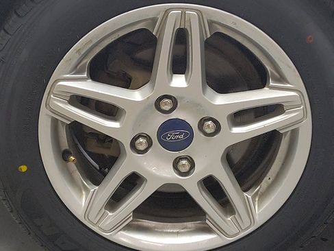 Used 2019 Ford Fiesta SE FWD image 31