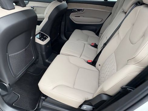 New 2026 Volvo XC90 T8 Plus w/ Protection Package Premier image 23