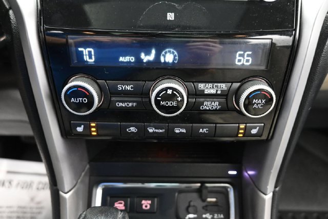 Used 2021 Subaru Ascent Limited w/ Technology Package AWD/4WD image 22