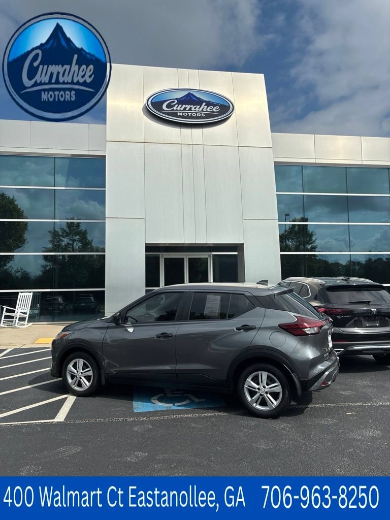 Used 2024 Nissan Kicks S FWD image 1