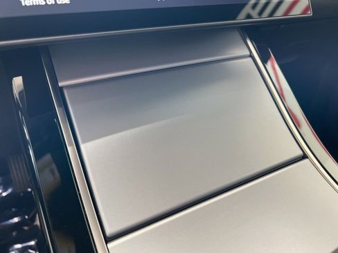 Used 2025 Land Rover Range Rover Evoque S image 23