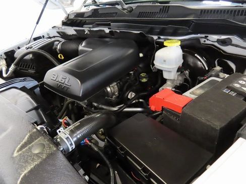 Used 2023 RAM 1500 Classic SLT w/ Trailer & Traction Group image 34