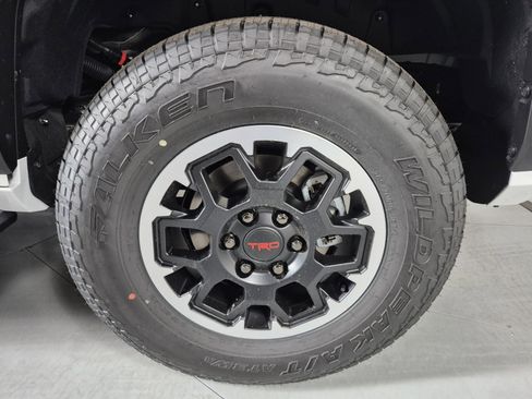 New 2026 Toyota 4Runner 4WD image 11