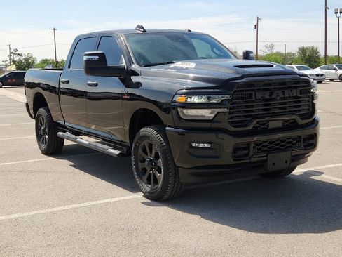 New 2026 RAM 2500 Tradesman AWD/4WD image 6
