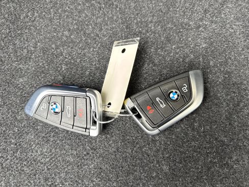 Used 2022 BMW M3 Competition image 32