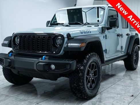 Used 2024 Jeep Wrangler Unlimited image 6