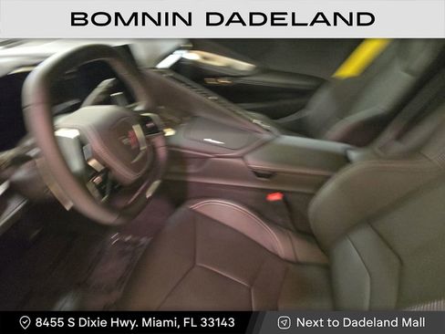 Used 2025 Chevrolet Corvette Z06 image 23