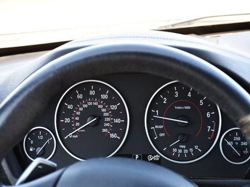 Used 2018 BMW 330i xDrive Sedan image 22