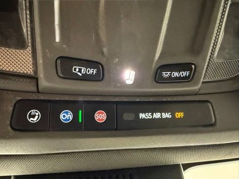 Used 2023 Chevrolet Silverado 1500 Custom image 23