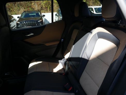 New 2026 Chevrolet Equinox ACTIV w/ Convenience Package III image 26