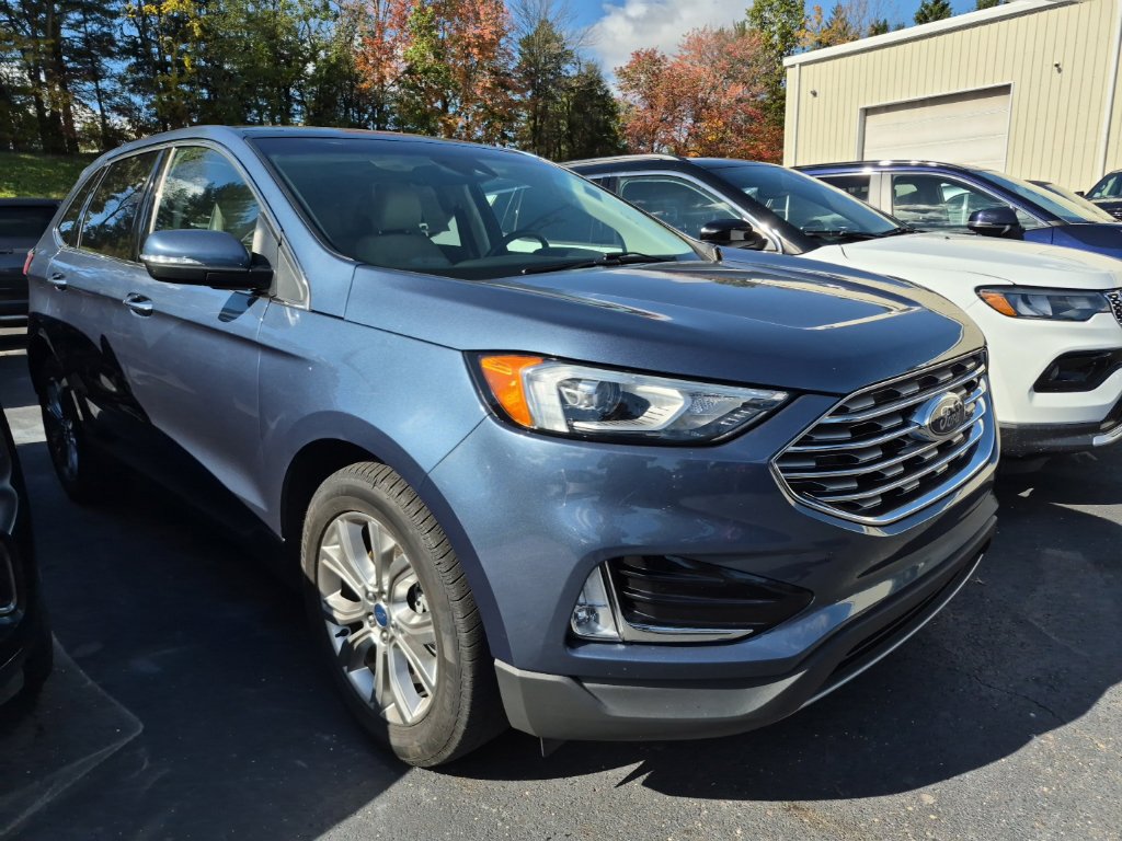 Used 2019 Ford Edge Titanium w/ Cold Weather Package AWD/4WD image 1