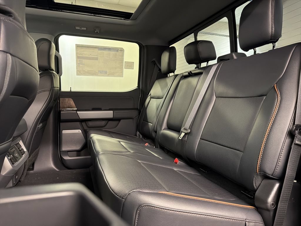 New 2026 Ford F250 Lariat w/ Black Appearance Package AWD/4WD image 35