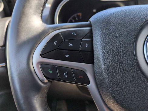 Used 2018 Jeep Grand Cherokee Limited image 26
