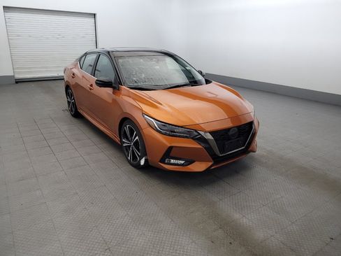 Used 2022 Nissan Sentra SR w/ SR Premium Package FWD image 13
